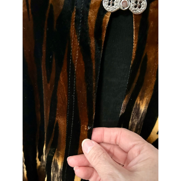 Jostar Brown Black Tiger Print Velvet Sleeveless Maxi Duster OS - Picture 4 of 10